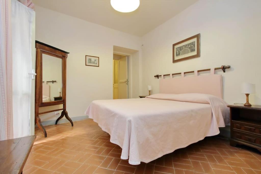 Navona Elegant Two Bedroom Apartment โรม ภายนอก รูปภาพ